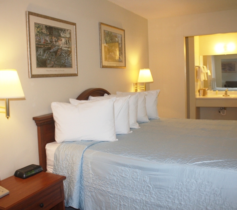 Main Street Lodge and Suites - Port Huron, MI