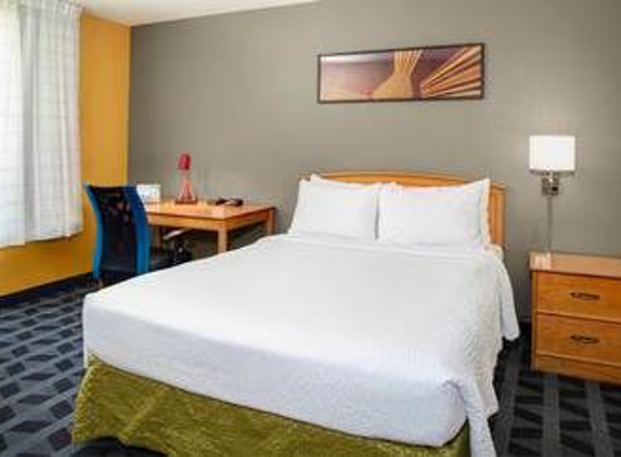 TownePlace Suites Fresno - Fresno, CA