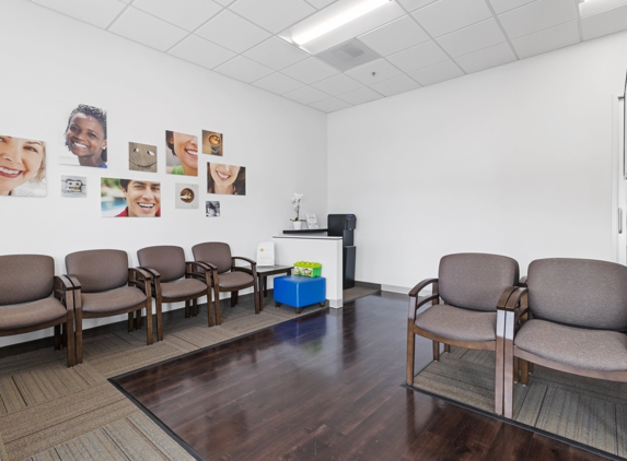 Eastgate Modern Dentistry - Bellevue, WA