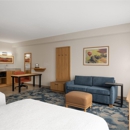 Hampton Inn & Suites Ontario - Hotels