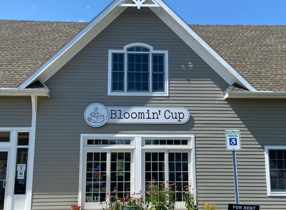 The Bloomin' Cup - Tully, NY