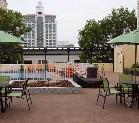 Courtyard by Marriott - Coral Gables, FL