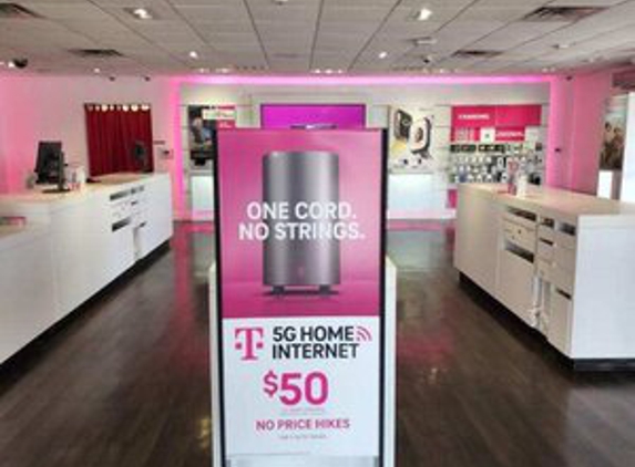 T-Mobile - Victoria, TX