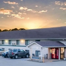Super 8 by Wyndham Valley City - Motels