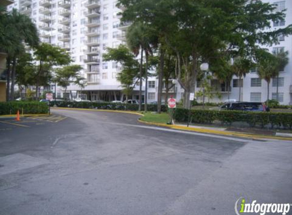 Winston Towers 500 Association - Sunny Isles Beach, FL