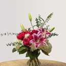 Martina's Flowers and Gifts - Delivery Service