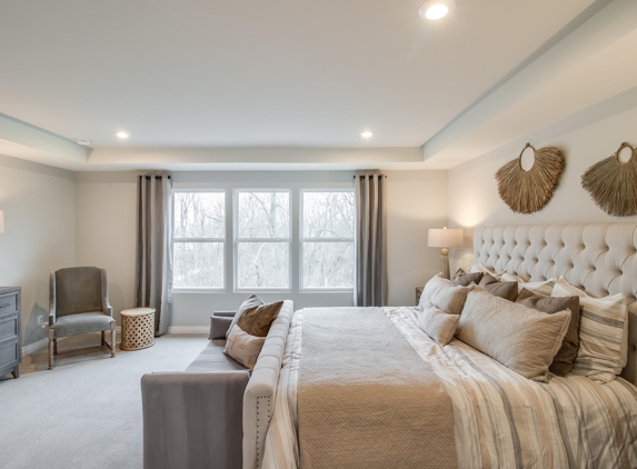 Beacon Pointe by Pulte Homes - CLOSED (Visit Village at Beacon Pointe by Pulte Homes) - Shelby Township, MI