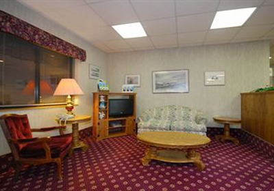 Comfort Inn 4404 I 75 Business Spur Sault Sainte Marie Mi 49783