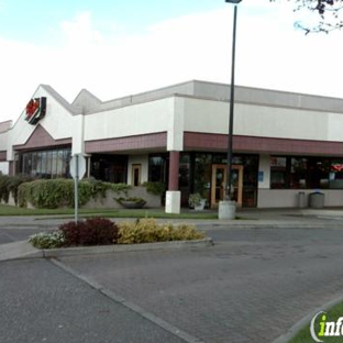 Red Robin Gourmet Burgers - Beaverton, OR