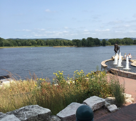 National Eagle Center - Wabasha, MN