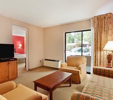 Ramada Inn - Raleigh, NC