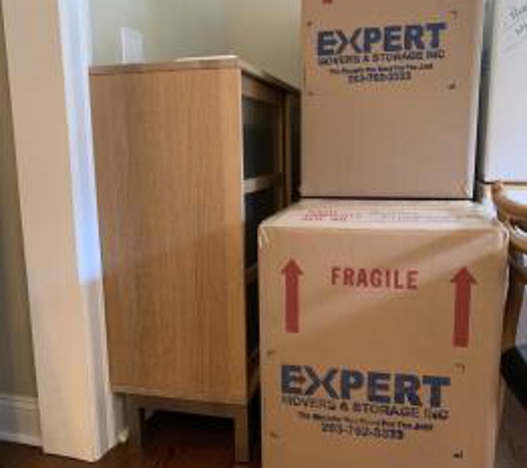 Expert Movers - Danbury, CT