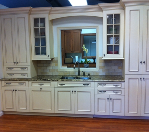 Holcomb Cabinetry - Claymont, DE