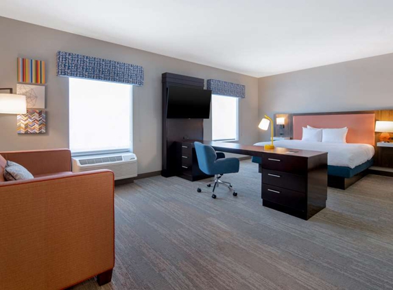 Hampton Inn & Suites Harvey/New Orleans West Bank - Harvey, LA