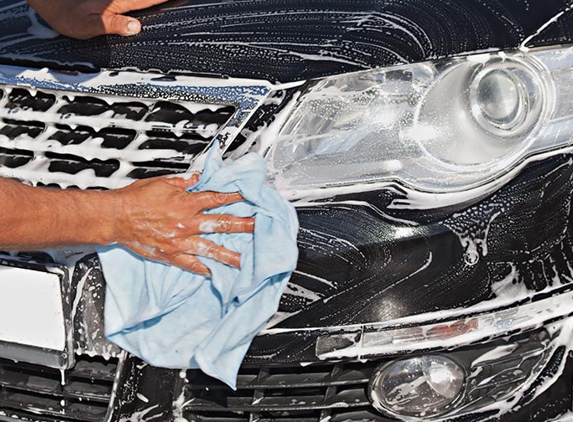 Houghton Auto Body - Houghton, SA