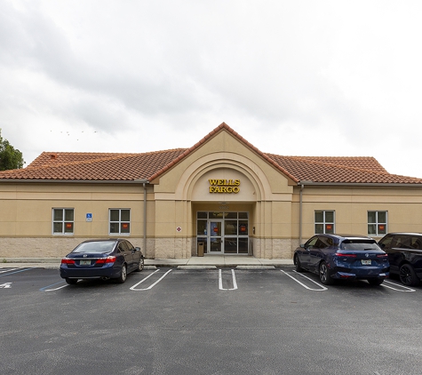 Wells Fargo Bank - Coral Springs, FL