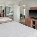 Hampton Inn Kansas City The Legends - Hotels