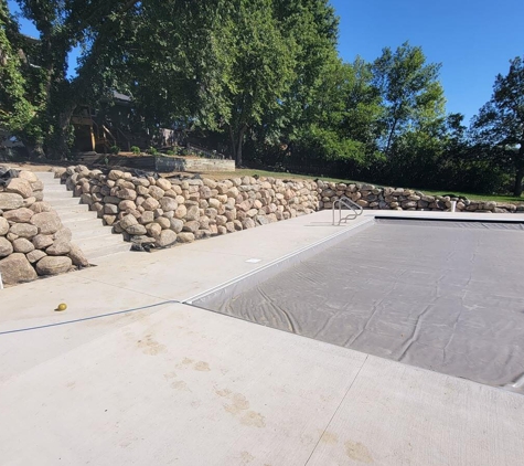 Granberg Landscaping & Concrete - Harrisburg, SD