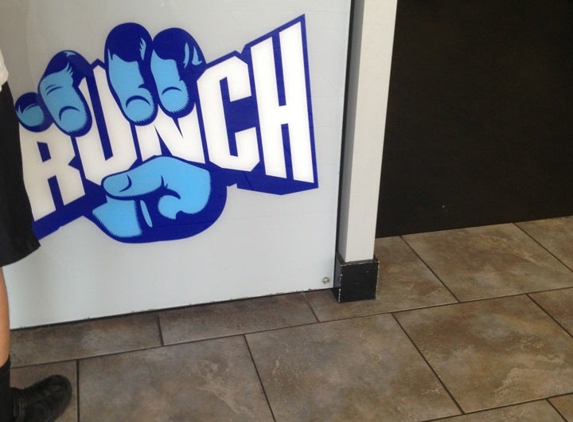 Crunch Gym - Naples, FL