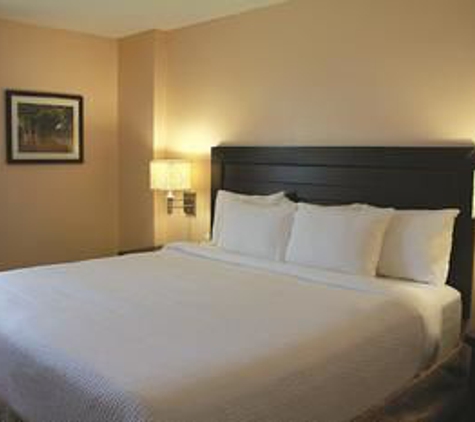 University Health Sleep Lab - La Quinta Inn & Suites - San Antonio, TX