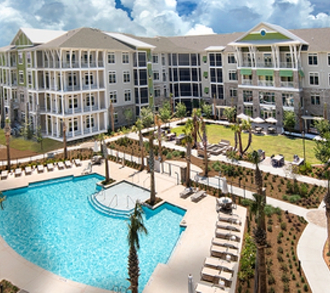 Waterwalk at Shelter Cove Towne Centre - Hilton Head Island, SC