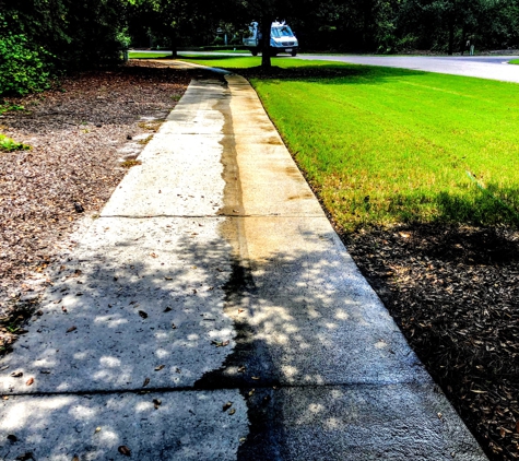 Clean Coastal Living Inc - Brunswick, GA. Pressure Washing, Soft Washing, Window Cleaning, & Roof Cleaning in Saint Simons Island, GA