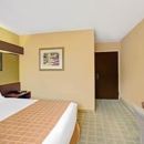 Microtel Inn & Suites by Wyndham Cornelius/Lake Norman - Hotels
