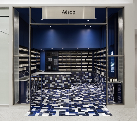 Aesop Saks Fifth Avenue - New York, NY