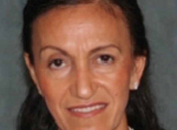 Dr. Dulces Leon-Jauregui, MD - Chicago, IL