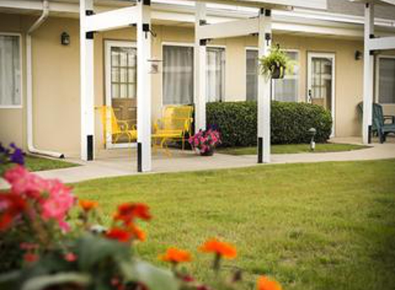 Bethesda Gardens Assisted Living and Memory Care Fort Worth - Fort Worth, TX