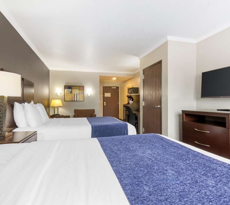 Best Western Plus Olathe Hotel - Olathe, KS