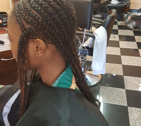 Ama professional african hair braiding - Steelton, PA