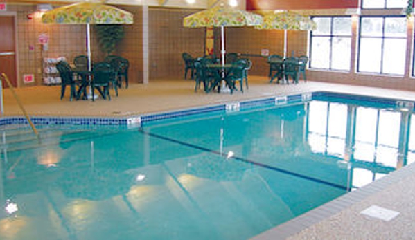 AmericInn Lodge & Suites - Greenville, MI