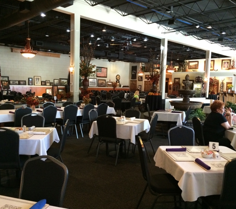 June's Northland Restaurant & Banquet Facility - Leavenworth, KS