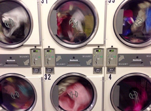 301 Laundromat Inc - Maspeth, NY