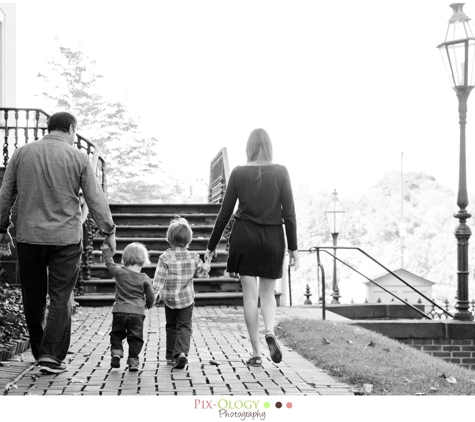 Pix-Ology Photography - Hellertown, PA. Lehigh Valley Family Photography