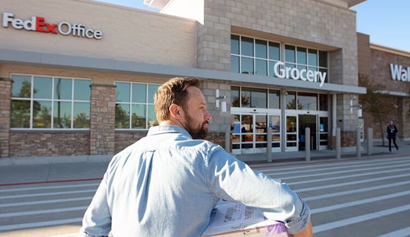 FedEx Office Print & Ship Center - Orange Park, FL