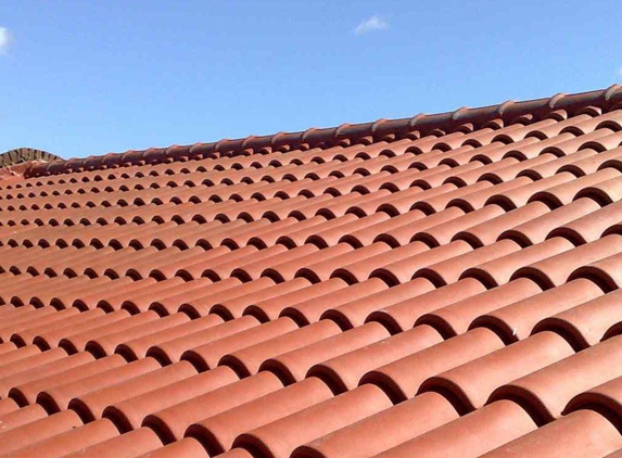 Downtown Best Roofing contractors - Dallas, TX. We can repair any type of damage on any type of roof, oftentimes on the same day you call us.