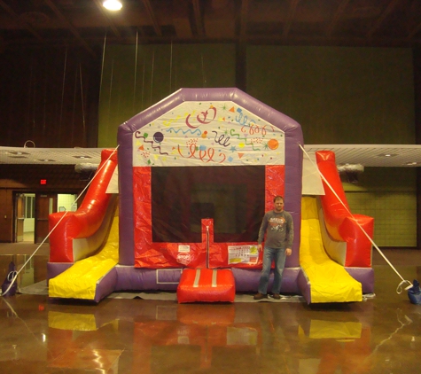 Ultimate Bounce Inflatables - Lansing, MI