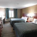 Days Inn by Wyndham Mankato - Motels