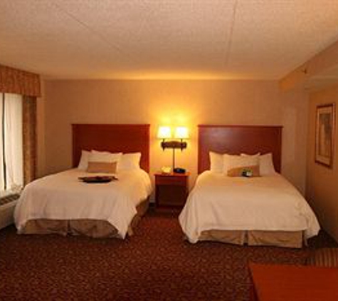 Hampton Inn Dubuque - Dubuque, IA