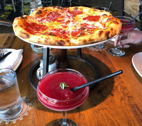 Pie Tap Pizza Workshop + Bar - Dallas, TX