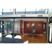 Gallery Image Number 4