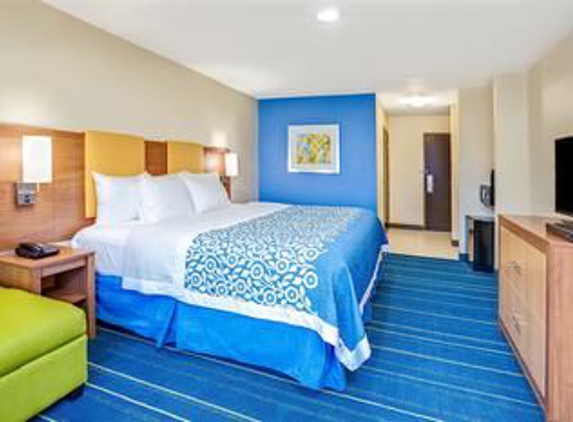 Days Inn - Dallas, TX