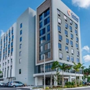 Comfort Inn & Suites Miami International Airport - Motels