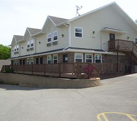 Price Pointe Inn - Waukesha, WI