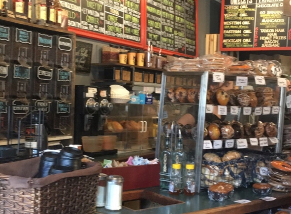 Caffe A La Mode - Warwick, NY