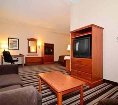 Best Western Windsor Inn & Suites - Danville, VA