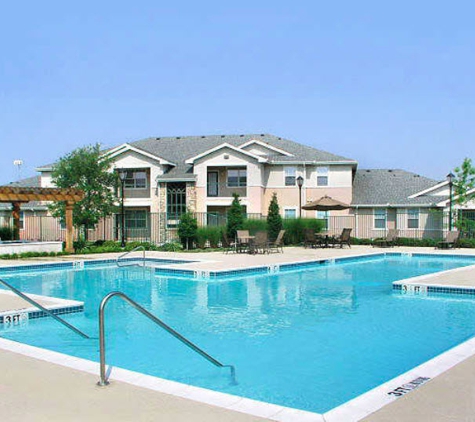 Landings at Bluff Ridge Apartments - Dallas, TX