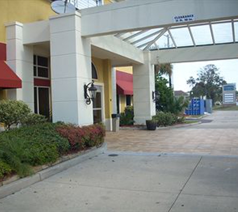 Best Western Plus Vermilion River Inn & Suites - Lafayette, LA